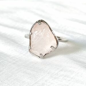 Rose quartz Raugh Ring